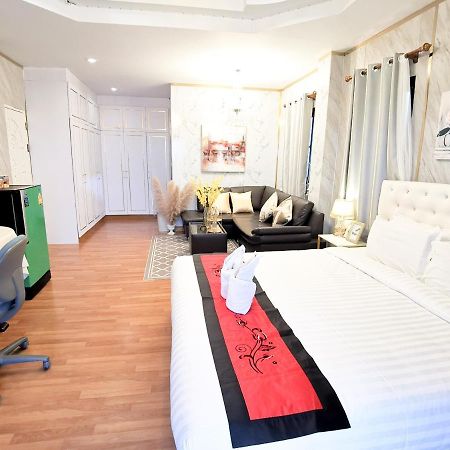The Star Hotel Udon Thani Buitenkant foto