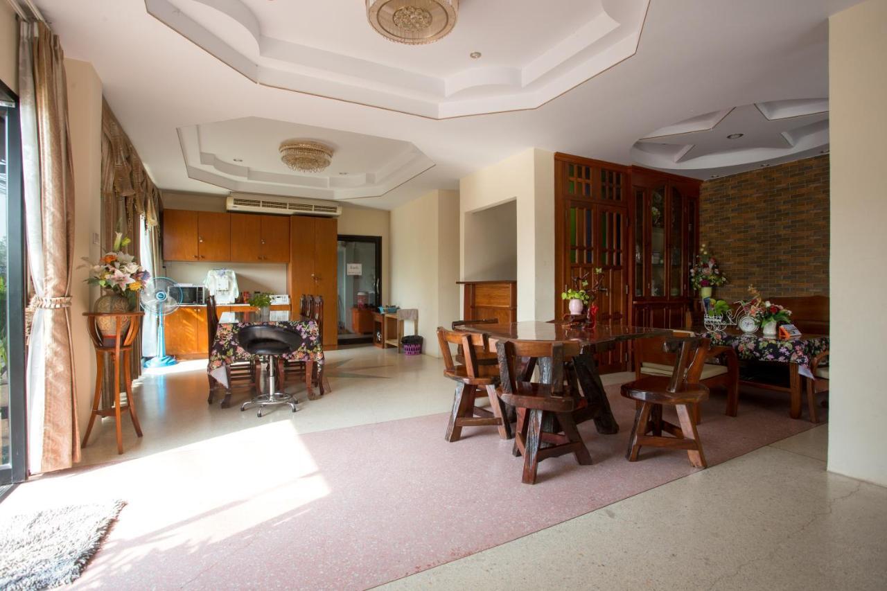 The Star Hotel Udon Thani Buitenkant foto