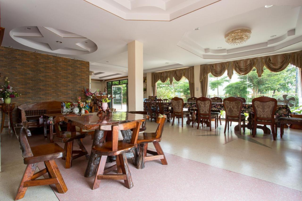 The Star Hotel Udon Thani Buitenkant foto